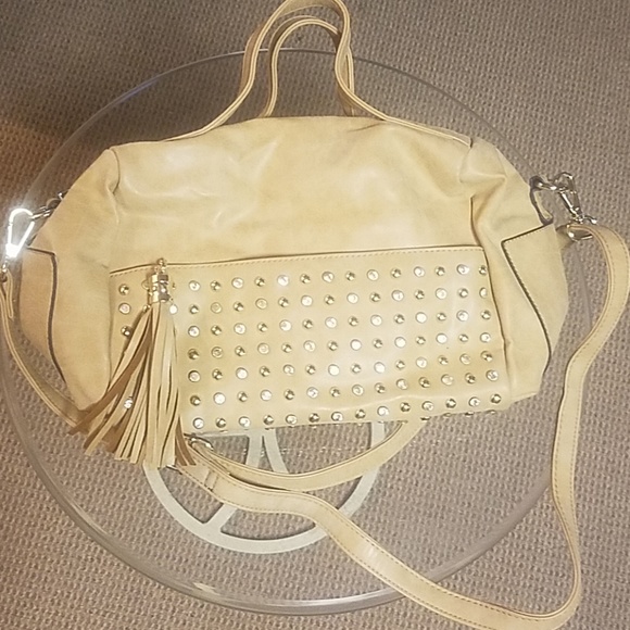 Satchel - Picture 1 of 4